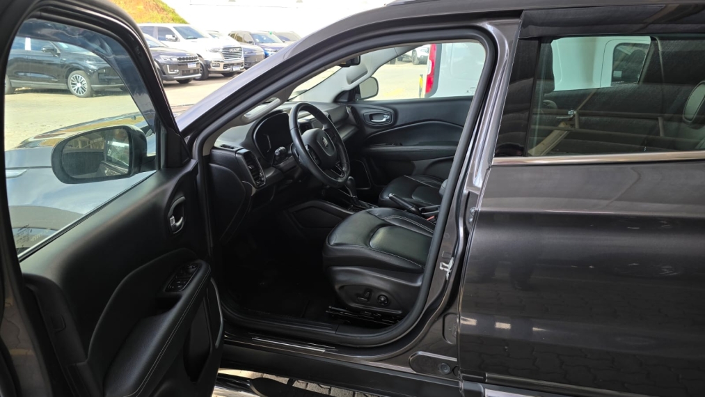 fiat toro 1.3 turbo 270 flex volcano at6 4p automatico 20226