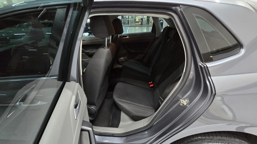 volkswagen polo 1.0 200 tsi comfortline automatico flex 4p 202012
