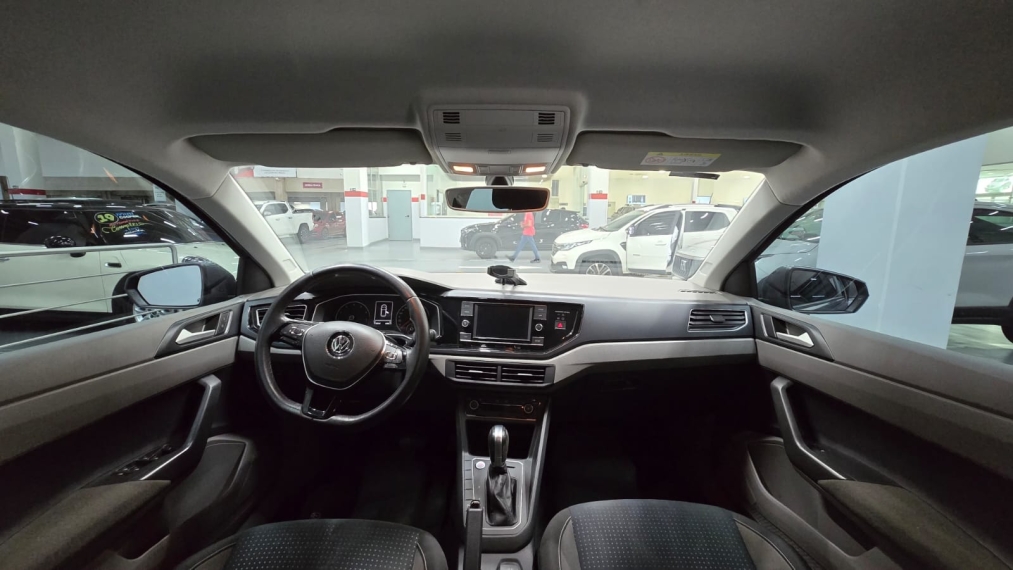 volkswagen polo 1.0 200 tsi comfortline automatico flex 4p 202010