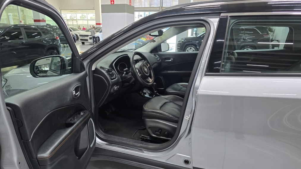 jeep compass 2.0 16v diesel limited 4x4 automatico 4p 20216