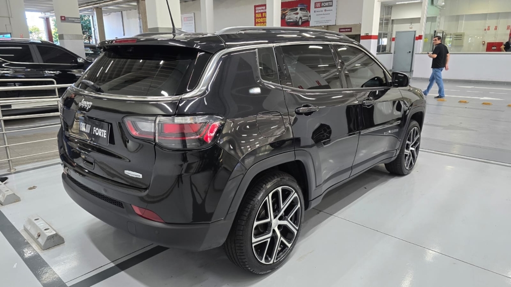 jeep compass 1.3 t270 turbo flex longitude at6 4p automatico 202613