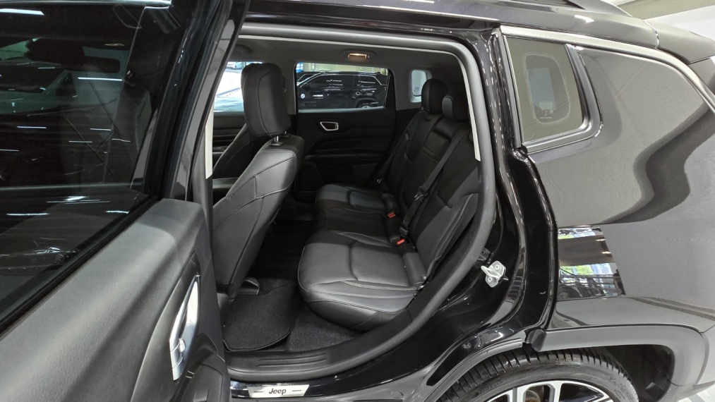jeep compass 1.3 t270 turbo flex longitude at6 4p automatico 202612
