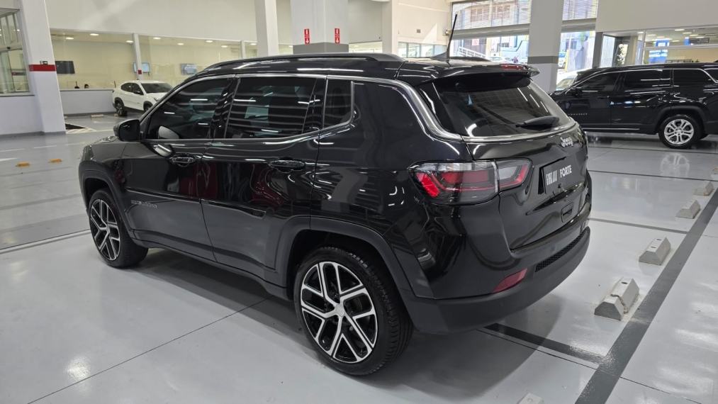 jeep compass 1.3 t270 turbo flex longitude at6 4p automatico 202615