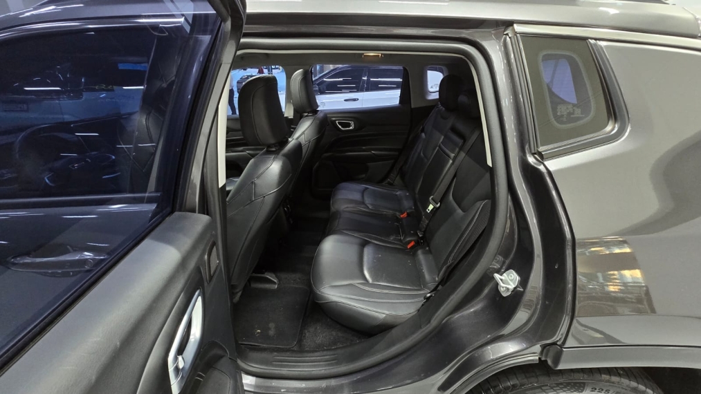 jeep compass 1.3 t270 turbo flex longitude at6 4p automatico 202313
