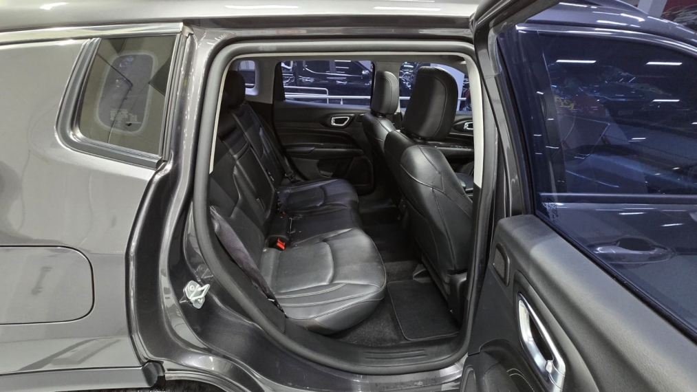 jeep compass 1.3 t270 turbo flex longitude at6 4p automatico 202312