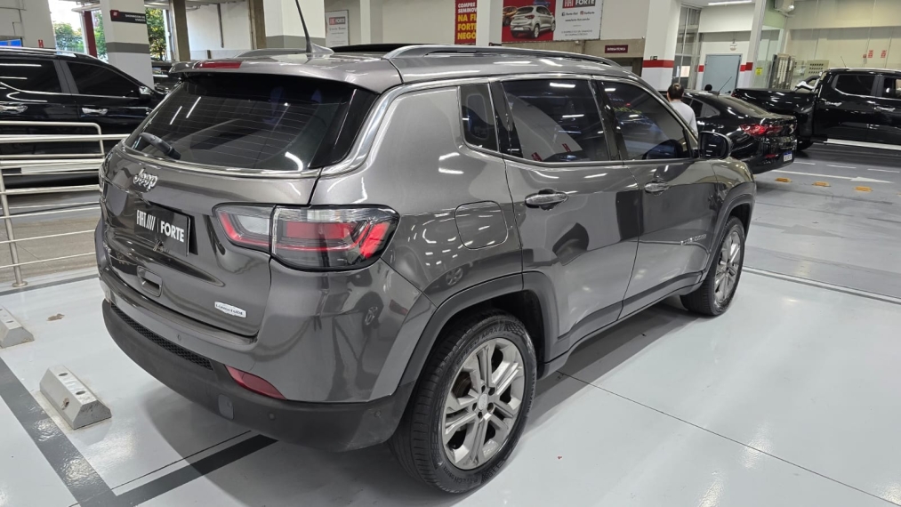 jeep compass 1.3 t270 turbo flex longitude at6 4p automatico 202314