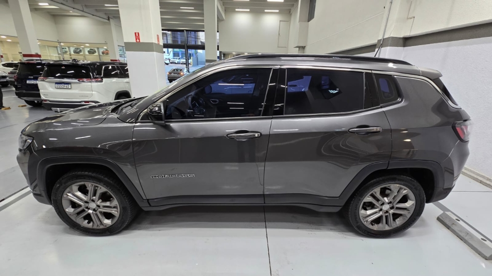 jeep compass 1.3 t270 turbo flex longitude at6 4p automatico 20235