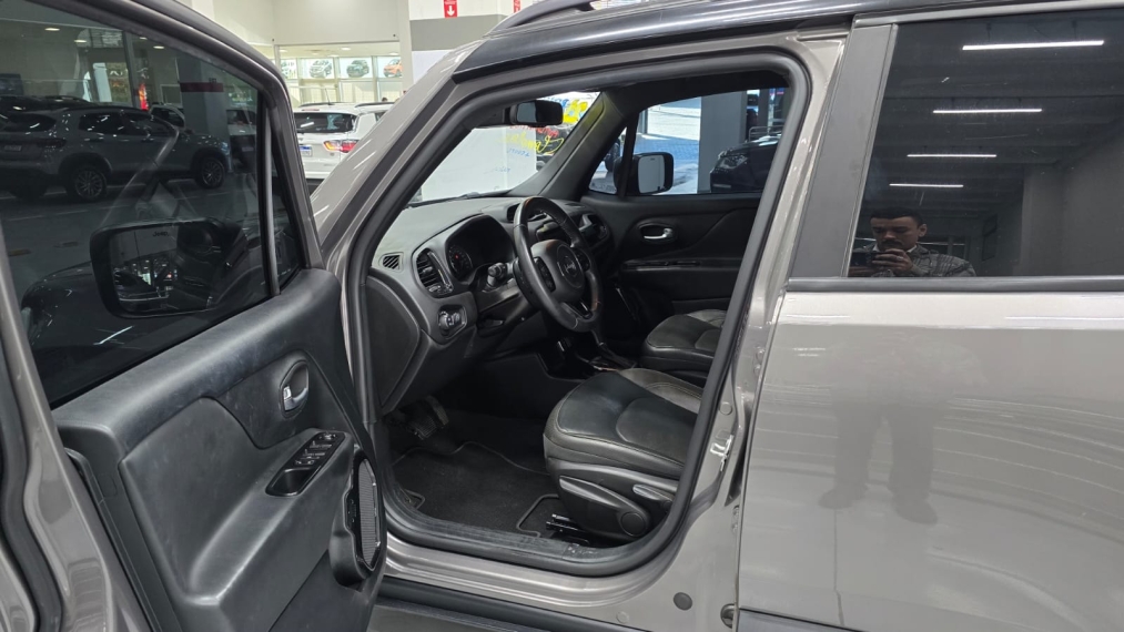 jeep renegade 1.8 16v flex longitude 4p automatico 20216