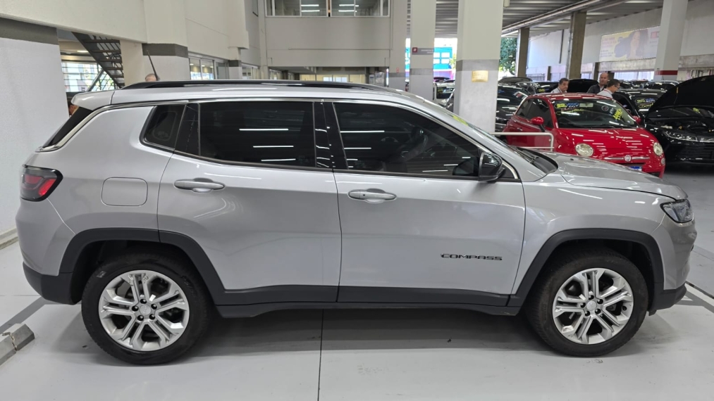 jeep compass 1.3 t270 turbo flex longitude at6 4p automatico 20224