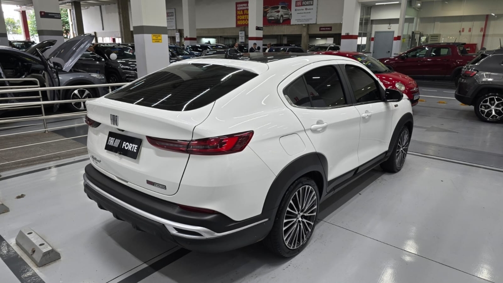 fiat fastback 1.3 turbo 270 flex limited edition at6 4p automatico 202513