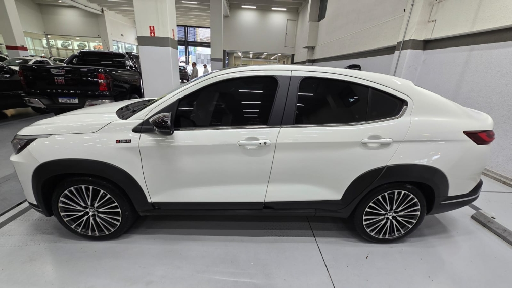 fiat fastback 1.3 turbo 270 flex limited edition at6 4p automatico 20255