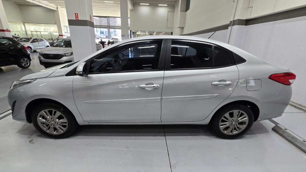 toyota yaris 1.5 16v flex sedan xl plus connect multidrive 4p automatico 20224