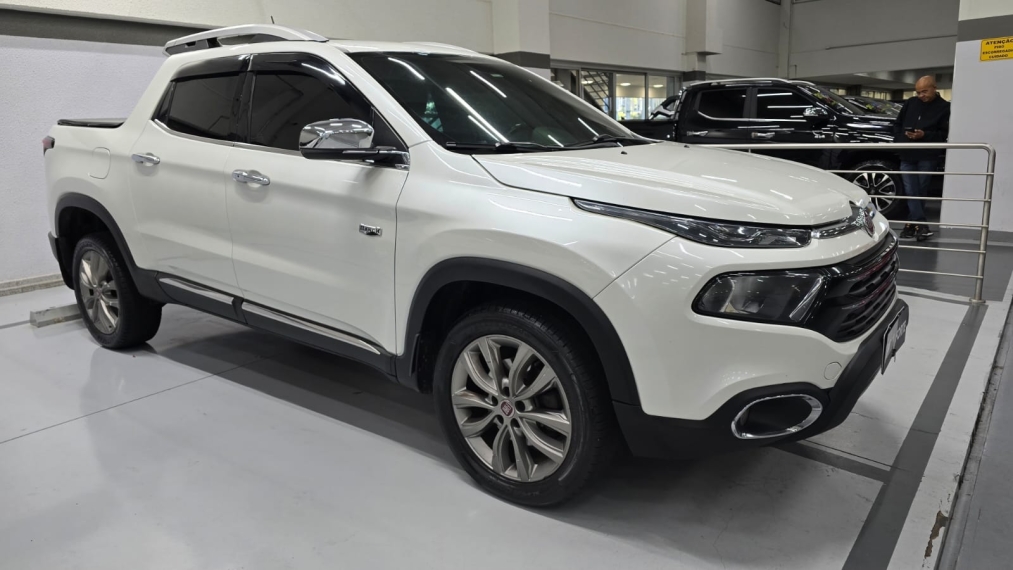 fiat toro 2.0 16v turbo diesel ranch 4wd at9 4p automatico 20203