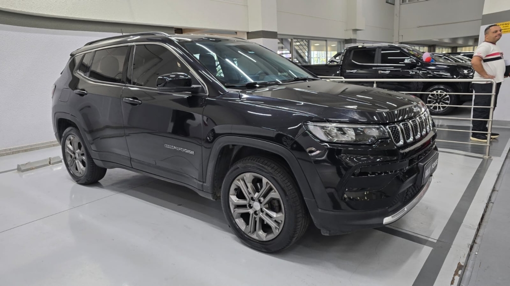 jeep compass 1.3 t270 turbo flex longitude at6 4p automatico 20233