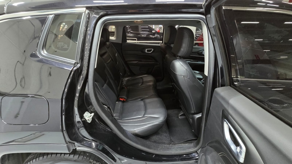 jeep compass 1.3 t270 turbo flex longitude at6 4p automatico 202311