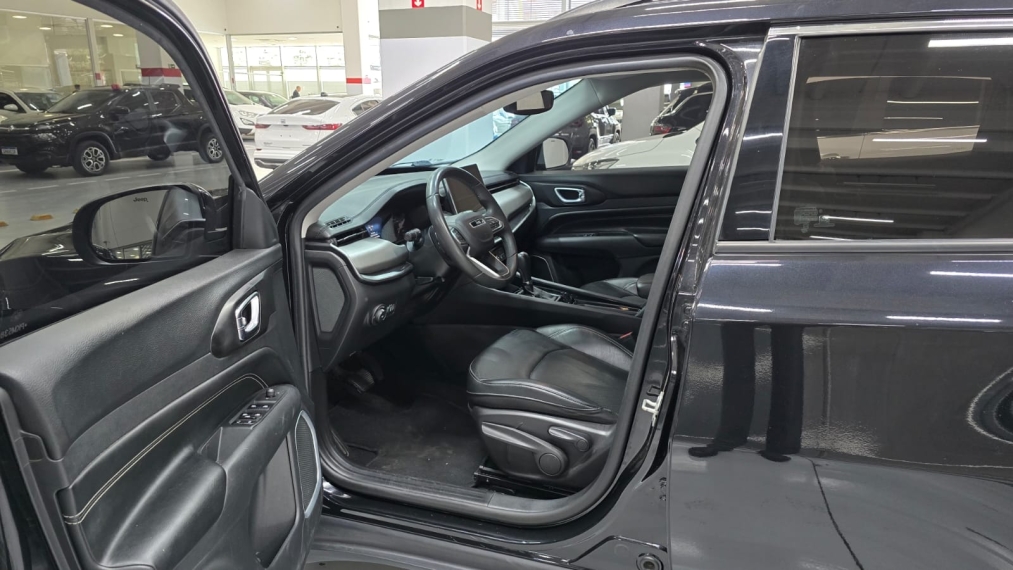 jeep compass 1.3 t270 turbo flex longitude at6 4p automatico 20236