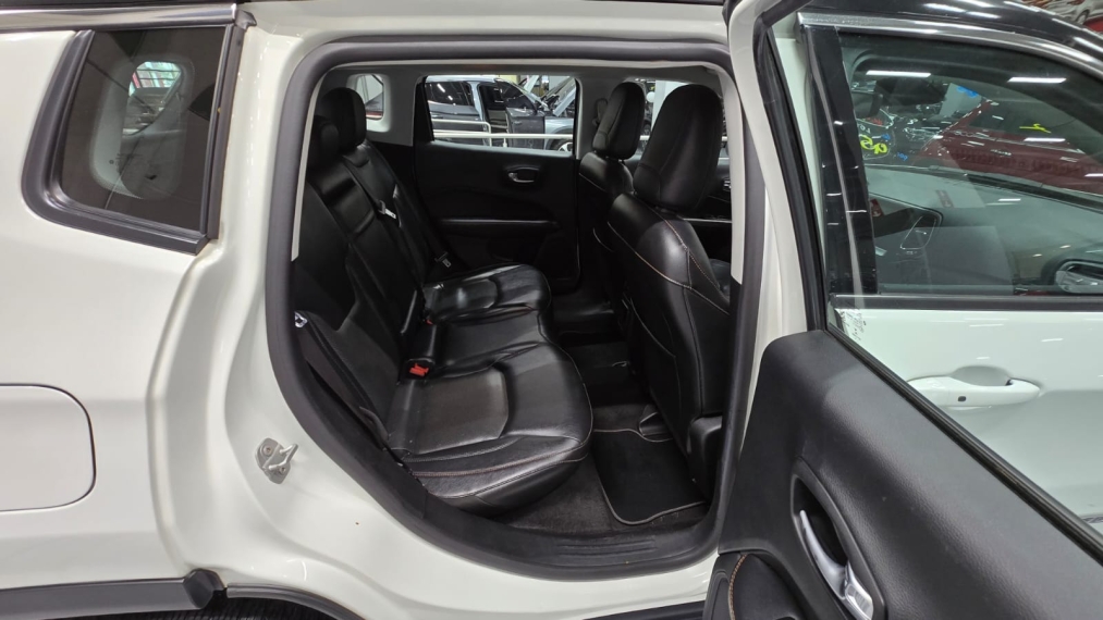 jeep compass 2.0 16v flex longitude automatico 4p 202111
