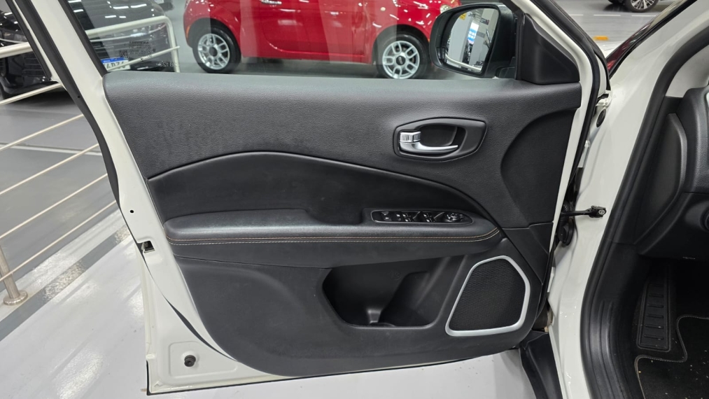 jeep compass 2.0 16v flex longitude automatico 4p 20219