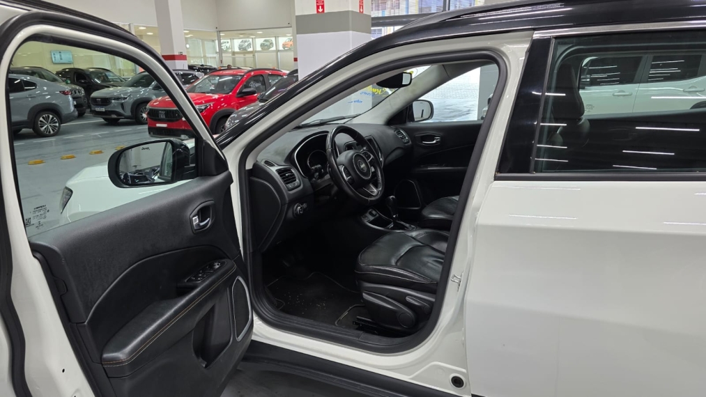 jeep compass 2.0 16v flex longitude automatico 4p 20216