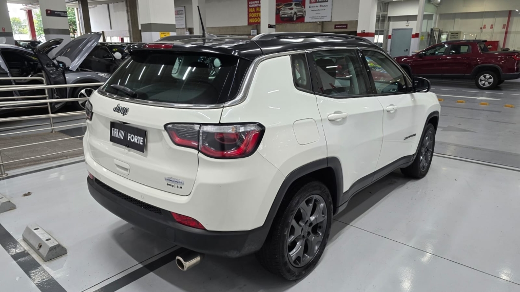 jeep compass 2.0 16v flex longitude automatico 4p 202113