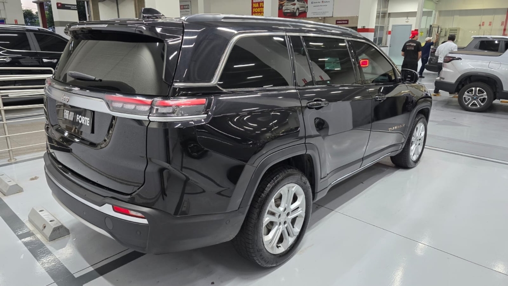 jeep commander 1.3 t270 turbo flex longitude at6 4p automatico 202515