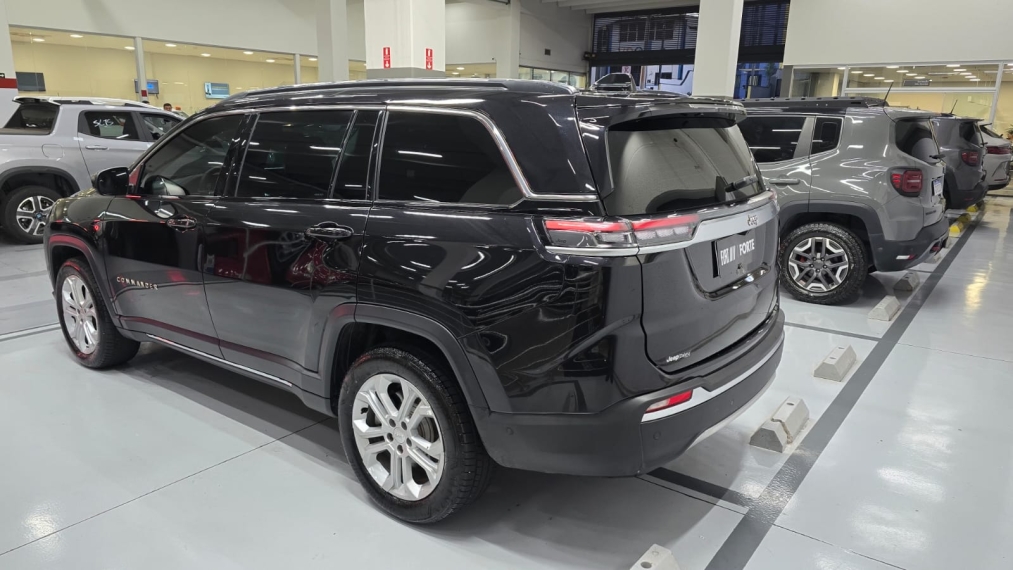 jeep commander 1.3 t270 turbo flex longitude at6 4p automatico 202517