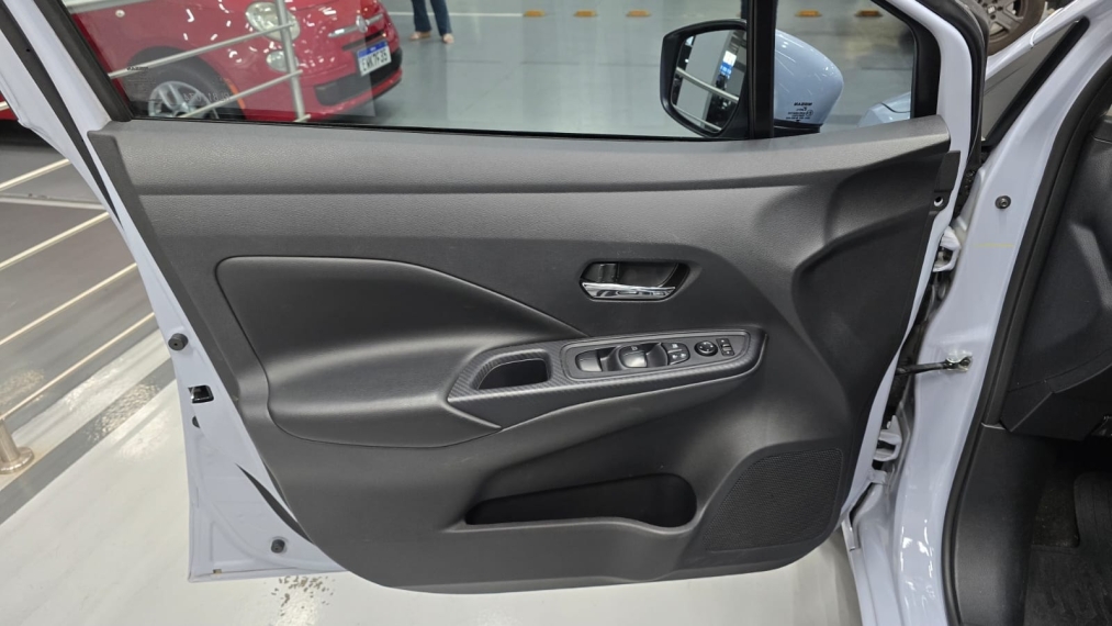 nissan versa 1.6 16v flex advance xtronic 4p automatico 20249