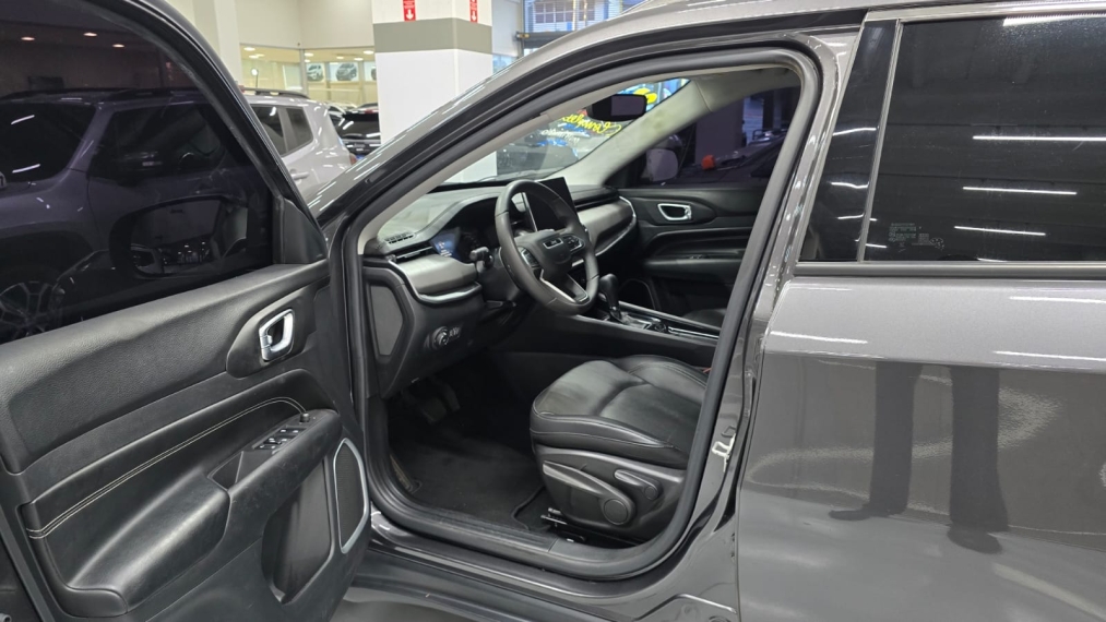 jeep compass 1.3 t270 turbo flex longitude at6 4p automatico 20246