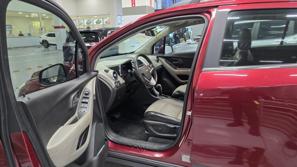 chevrolet tracker 1.8 mpfi ltz 4x2 16v flex 4p automatico 20146