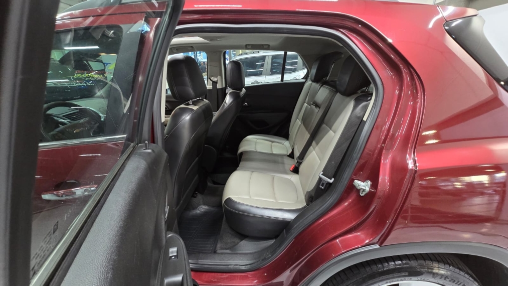 chevrolet tracker 1.8 mpfi ltz 4x2 16v flex 4p automatico 201413