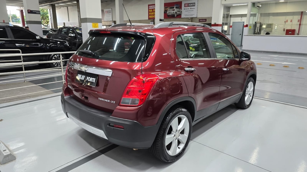 chevrolet tracker 1.8 mpfi ltz 4x2 16v flex 4p automatico 201414