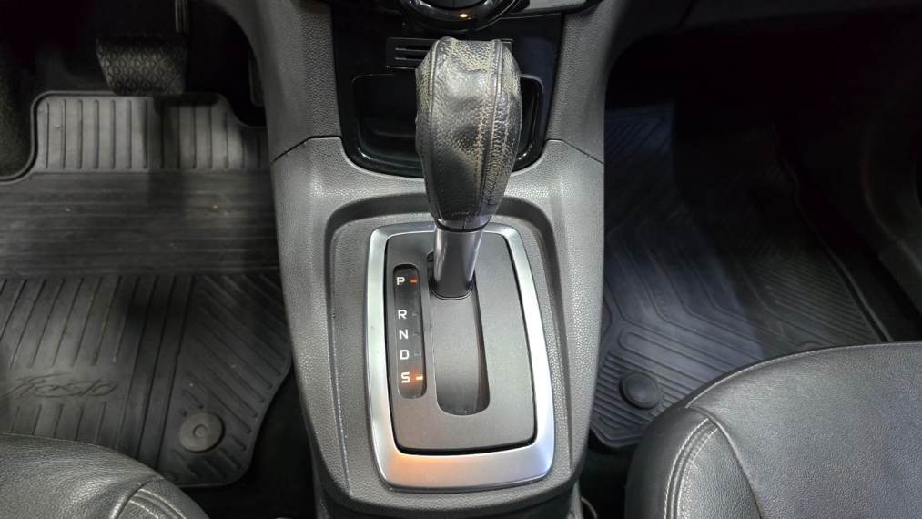 ford fiesta 1.6 titanium hatch 16v flex 4p automatico 20148