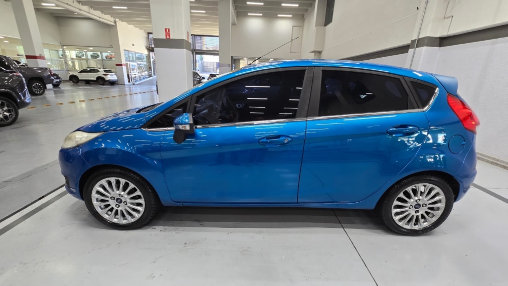 ford fiesta 1.6 titanium hatch 16v flex 4p automatico 20145