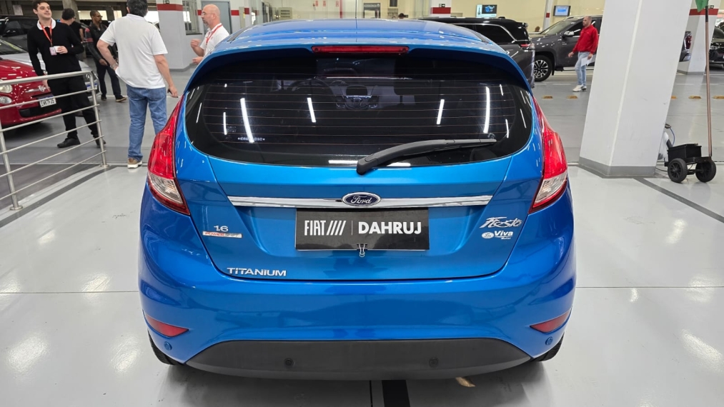ford fiesta 1.6 titanium hatch 16v flex 4p automatico 201414