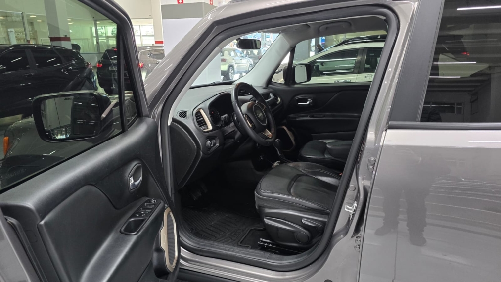 jeep renegade 1.8 16v flex longitude 4p automatico 20186