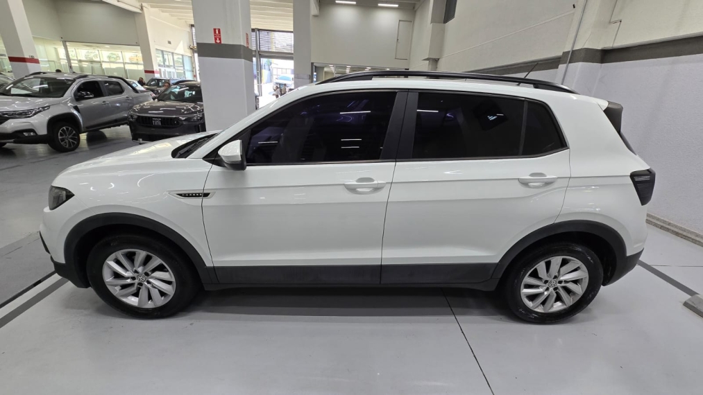 volkswagen t-cross 1.0 200 tsi total flex sense automatico 4p 20205