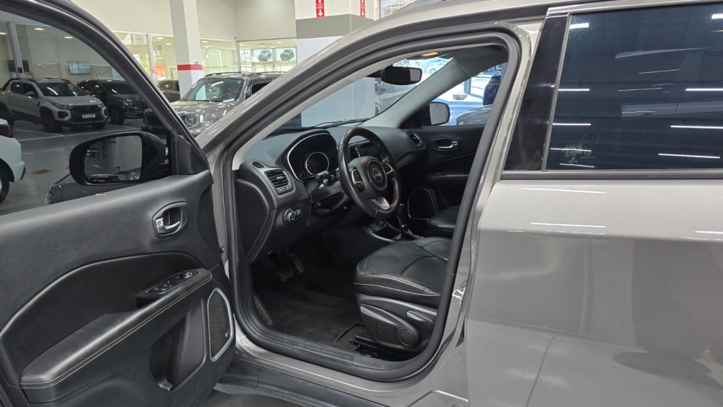 jeep compass 2.0 16v flex longitude automatico 4p 20206