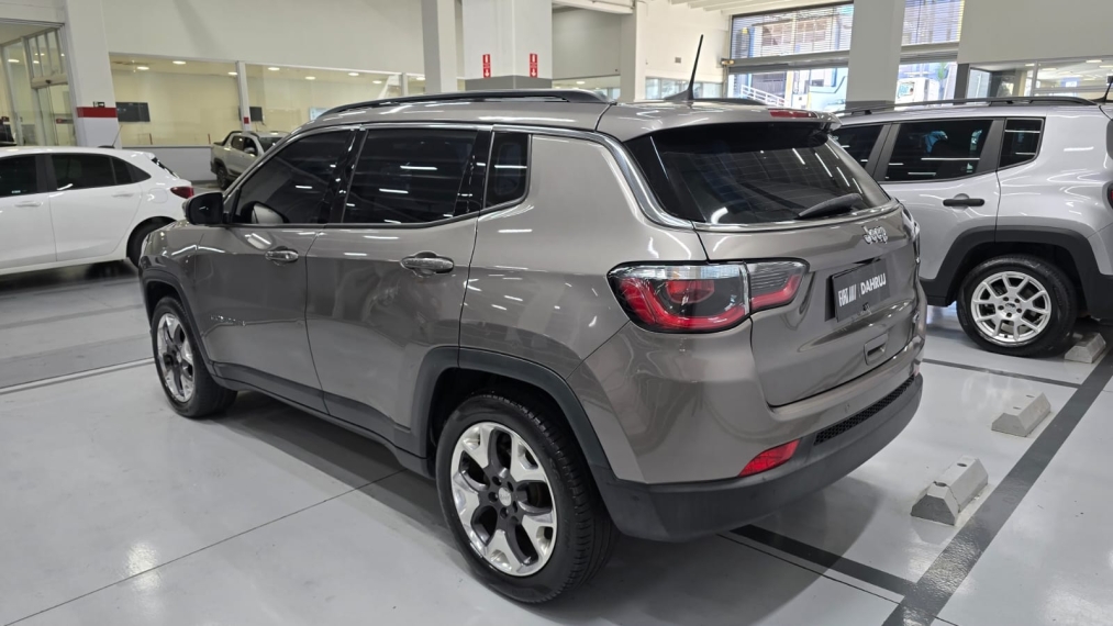 jeep compass 2.0 16v flex longitude automatico 4p 202015