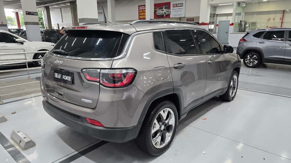jeep compass 2.0 16v flex longitude automatico 4p 202013