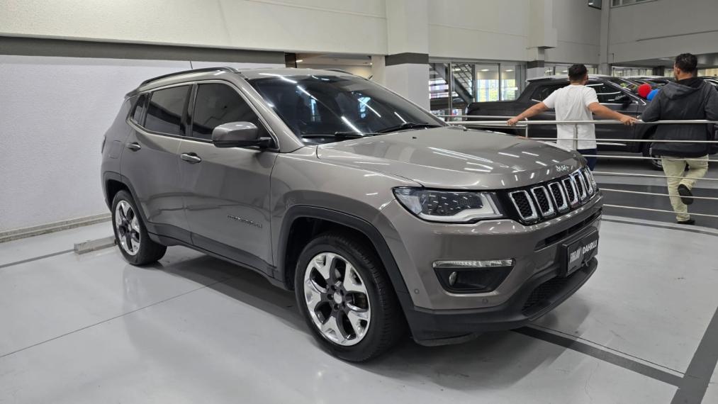 jeep compass 2.0 16v flex longitude automatico 4p 20203