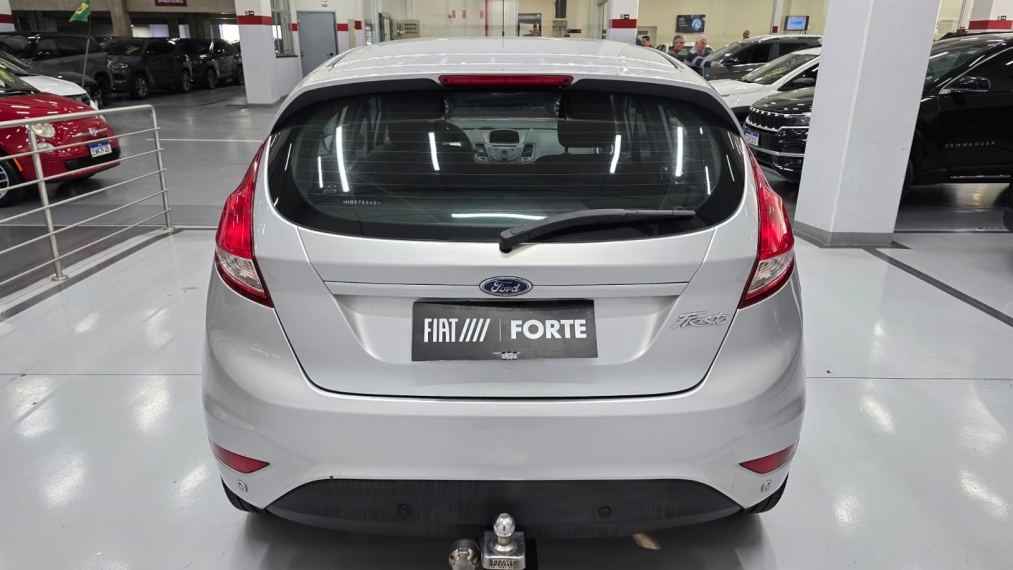 ford fiesta 1.6 sel hatch 16v flex 4p manual 201714
