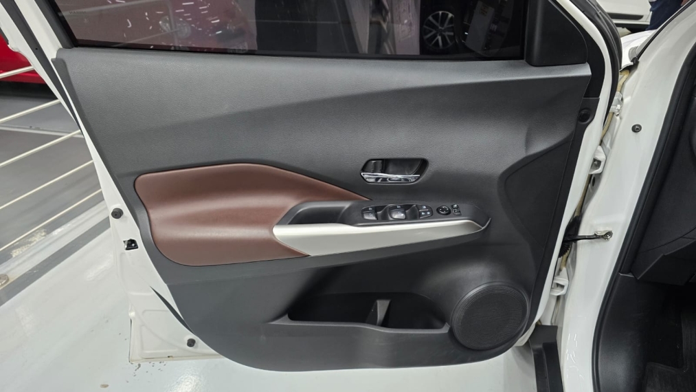 nissan kicks 1.6 16v flexstart sl 4p xtronic flex automatico 20189