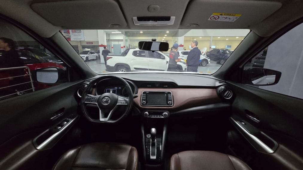 nissan kicks 1.6 16v flexstart sl 4p xtronic flex automatico 201810