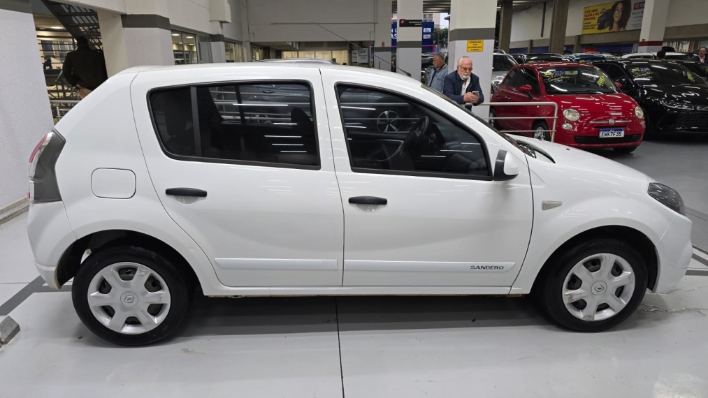 renault sandero 1.6 expression 8v flex 4p manual 20144