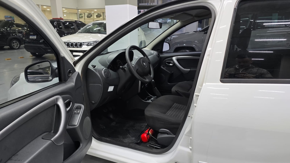 renault sandero 1.6 expression 8v flex 4p manual 20146
