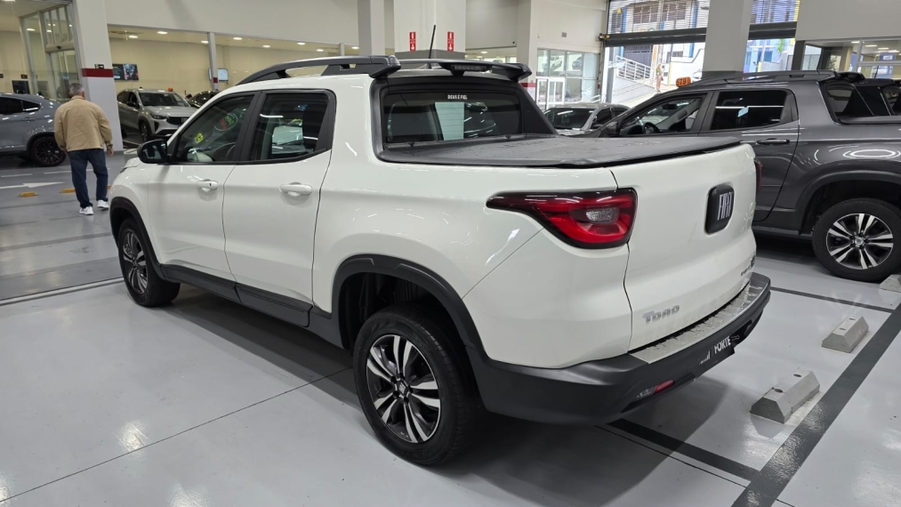 fiat toro 1.3 turbo 270 flex freedom at6 4p automatico 202515