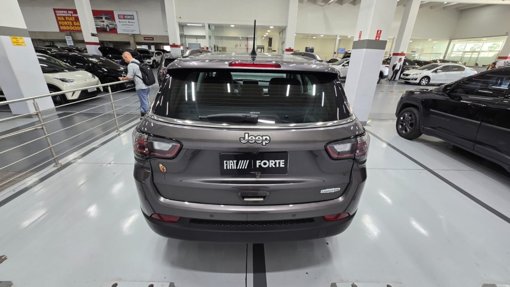 jeep compass 1.3 t270 turbo flex longitude at6 4p automatico 202514