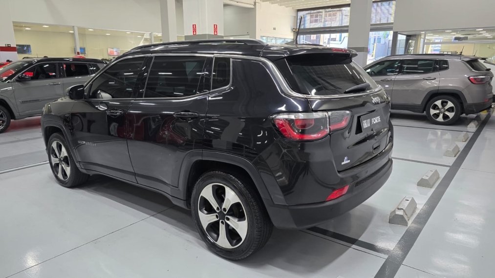 jeep compass 2.0 16v flex longitude automatico 4p 201815