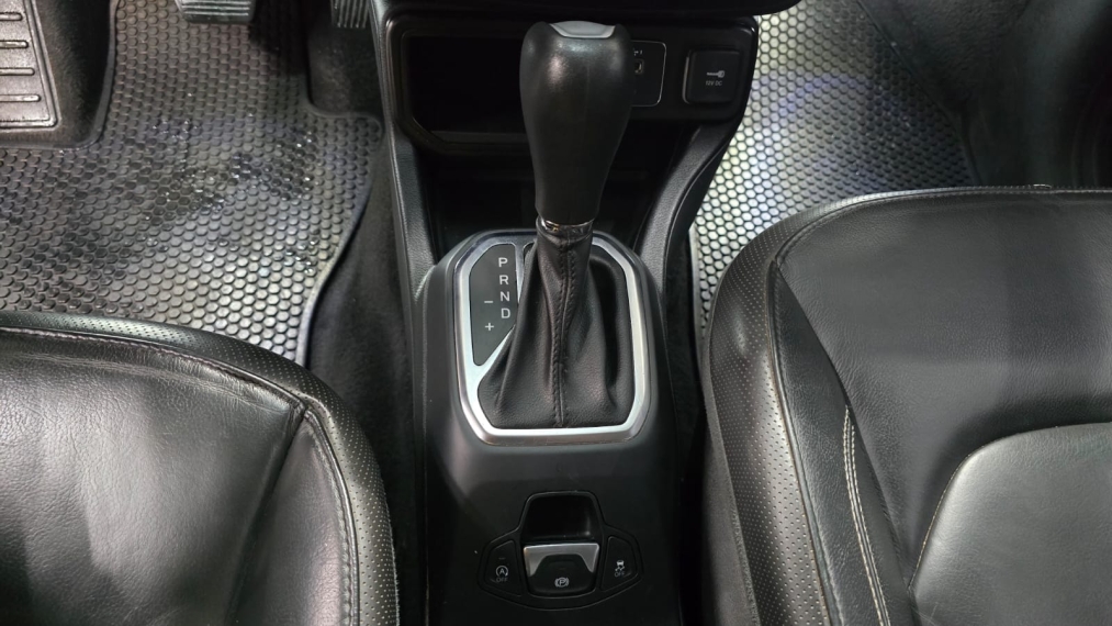 jeep renegade 1.8 16v flex longitude 4p automatico diesel 20218