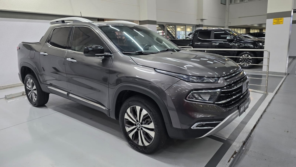 fiat toro 1.3 turbo 270 flex volcano at6 4p automatico 20223